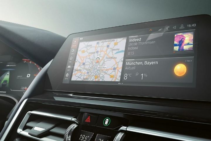 INNOVATIVE TECHNOLOGIES IN THE BMW 8 SERIES GRAN COUPÉ image