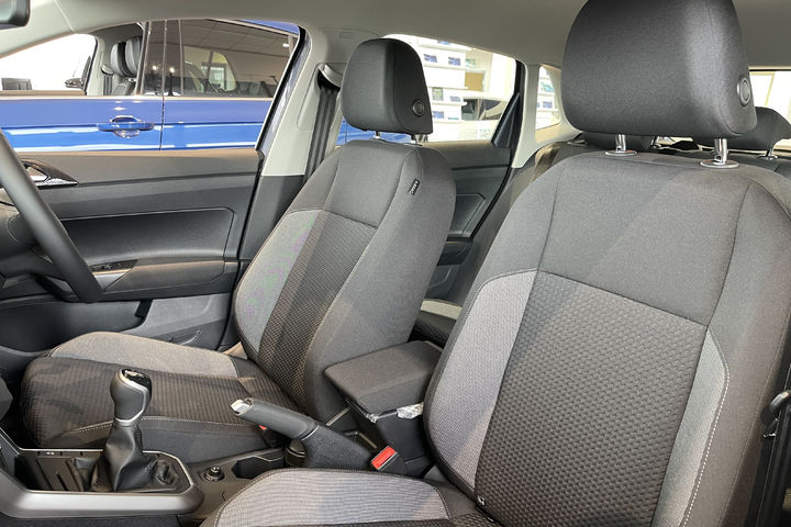 Complimentary Wash & Vac image