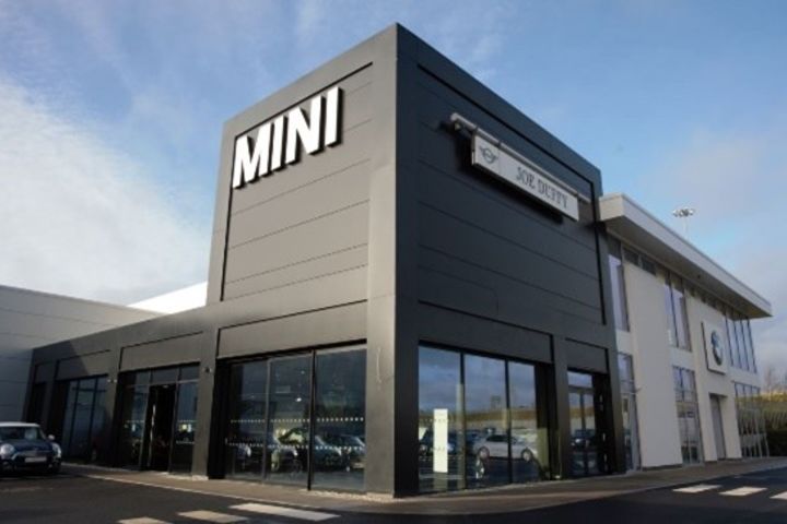 State-of-the-art Facilities image