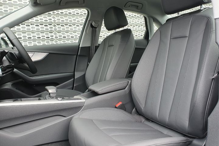 Complimentary Wash & Vac image