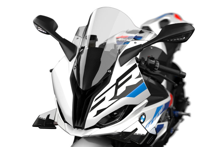 Dynamic front view and tall windscreen image