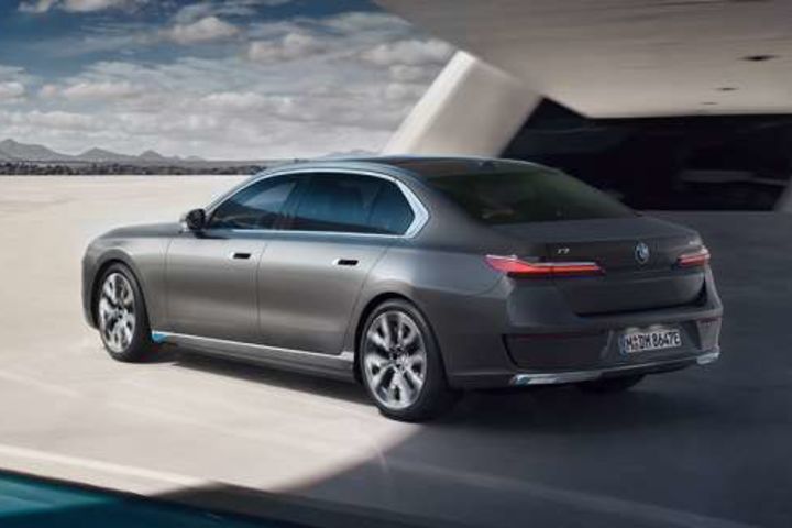 FULLY ELECTRIC DRIVE CONCEPT. image