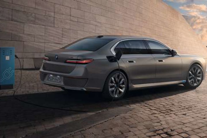 OVER 600 KM RANGE. image