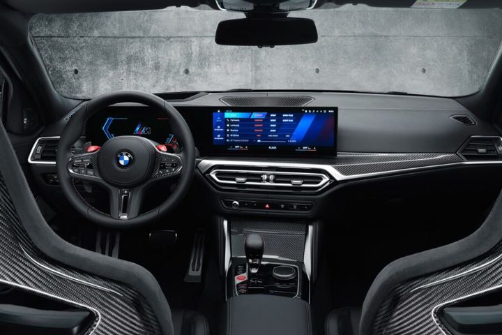 BMW Live Cockpit Professional. image