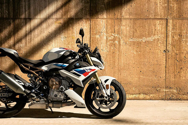 S 1000 R image