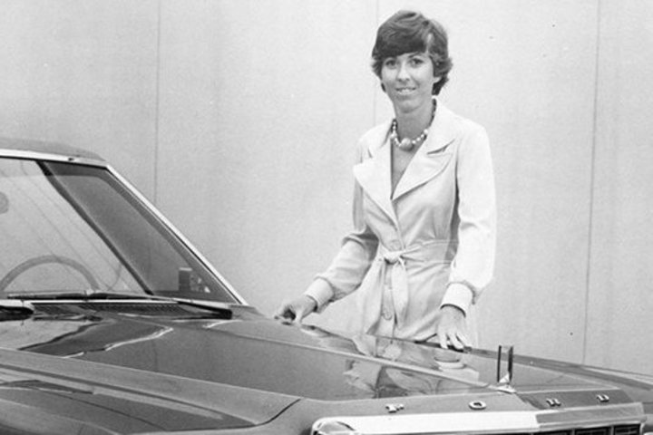 Mimi Vandermolen image