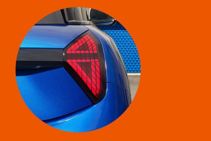 LOOK WHAT’S BACK ON THE BACK. image