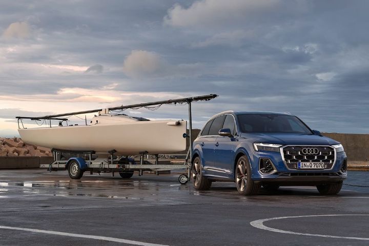 Powerful towing, easy manoeuvring. image