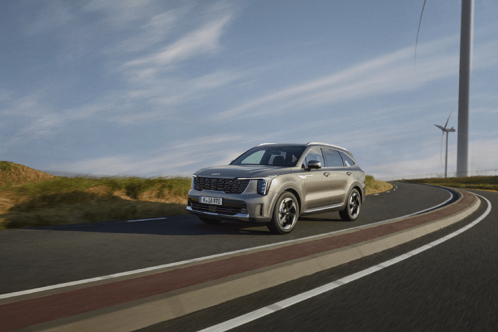 Intuitive safety features. image