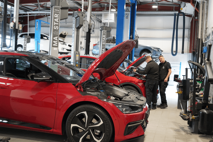 Factory Trained Technicians image