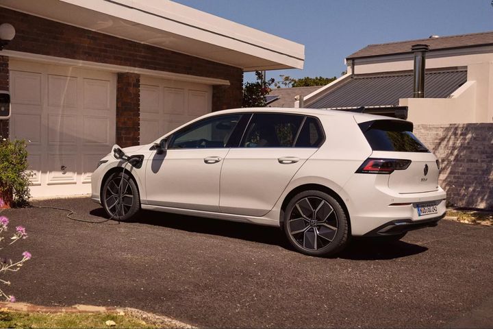 Convenient and faster charging image