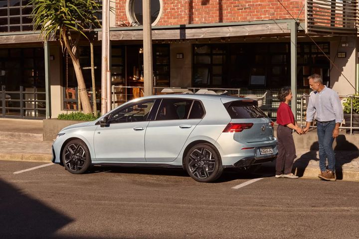 Details about the R-Line image