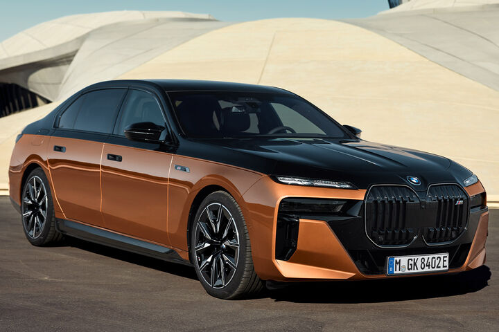 STANDOUT WITH TWO-TONE. image