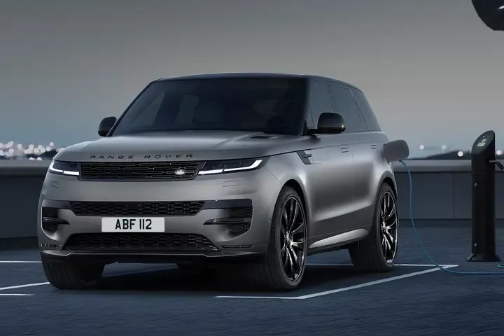 PLUG-IN ELECTRIC HYBRID image