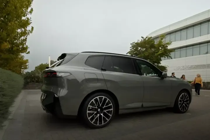 Your driving pleasure starts even during charging. image