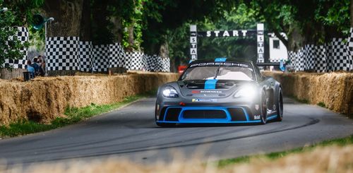 Public World Premiere of the GT4 ePerformance at Goodwood image