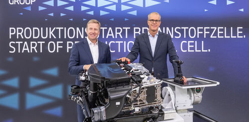 BMW Group commences in-house production of fuel cells for BMW iX5 Hydrogen in Munich. image