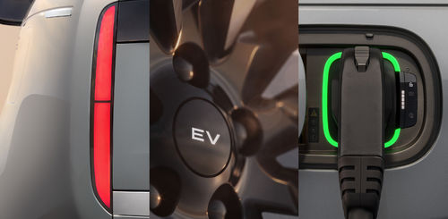 WAITING LIST FOR RANGE ROVER ELECTRIC NOW OPEN AS PROTOTYPE TESTING PHASE BEGINS image