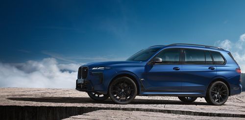 THE BMW X7 M60i xDrive image