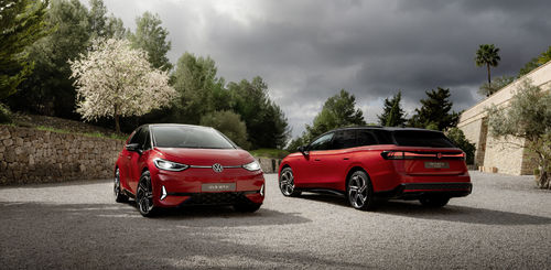 Double world premiere of ID.3 GTX and ID.7 GTX Tourer: image