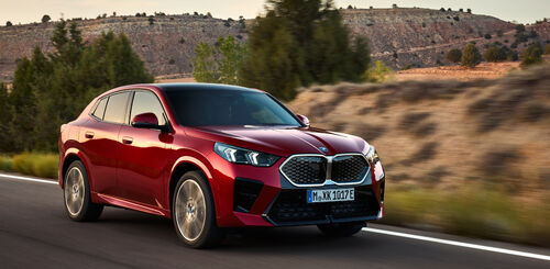 BMW Group maintains BEV growth path in challenging market situation in 2024 image