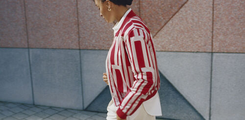 RANGE ROVER LAUNCHES ITS FIRST LIFESTYLE CAPSULE, THE LONDON COLLECTION, FEATURING ADWOA ABOAH image