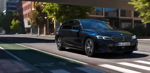 THE NEW BMW 3 SERIES TOURING PLUG N HYBRID image
