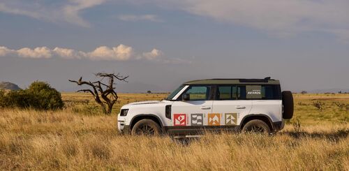 DEFENDER PLEDGES SUPPORT FOR LOCAL CONSERVATION AND HUMANITARIAN HEROES WITH NEW ‘DEFENDER AWARDS’ INITIATIVE image