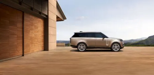 RANGE ROVER image