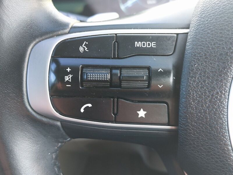 More views of Kia Sportage