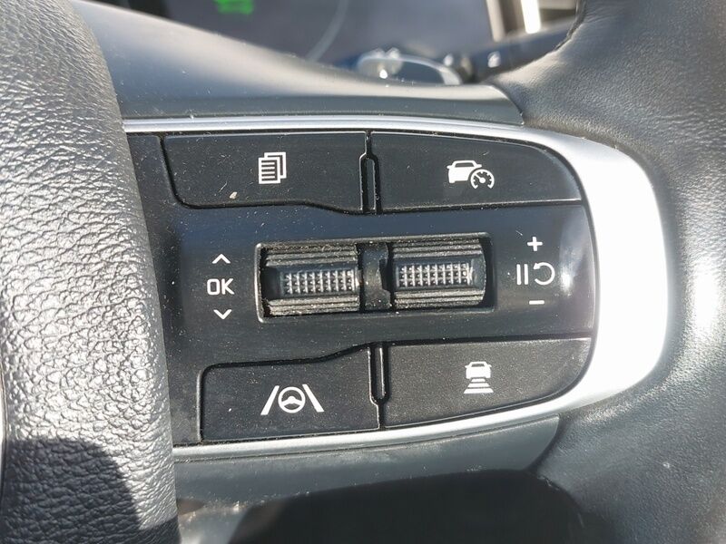 More views of Kia Sportage