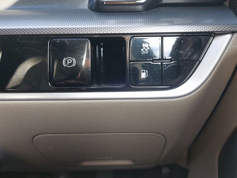 More views of Kia Sportage