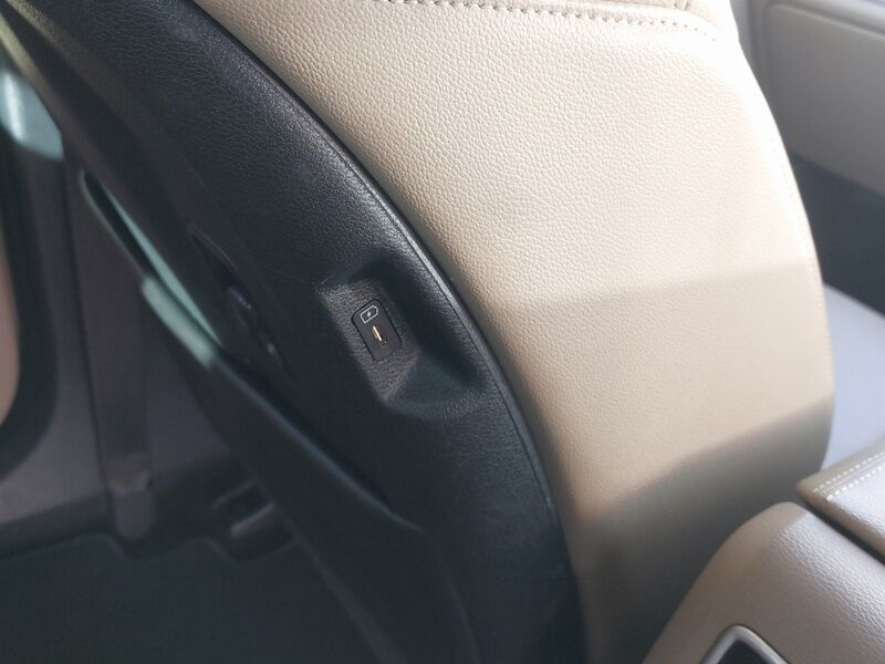 More views of Kia Sportage