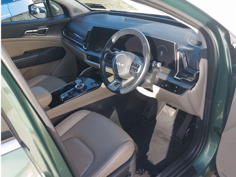More views of Kia Sportage