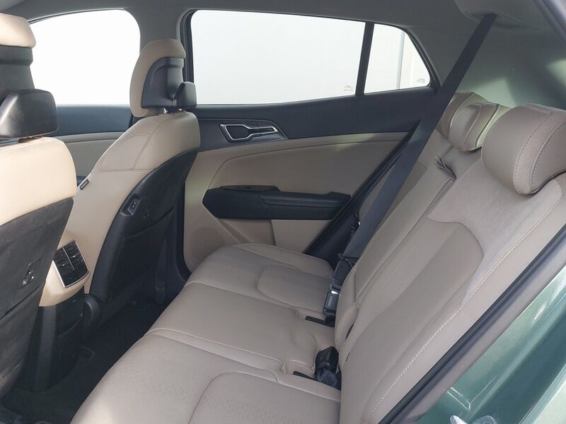 More views of Kia Sportage