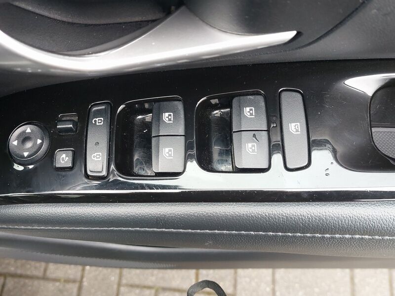 More views of Hyundai Tucson