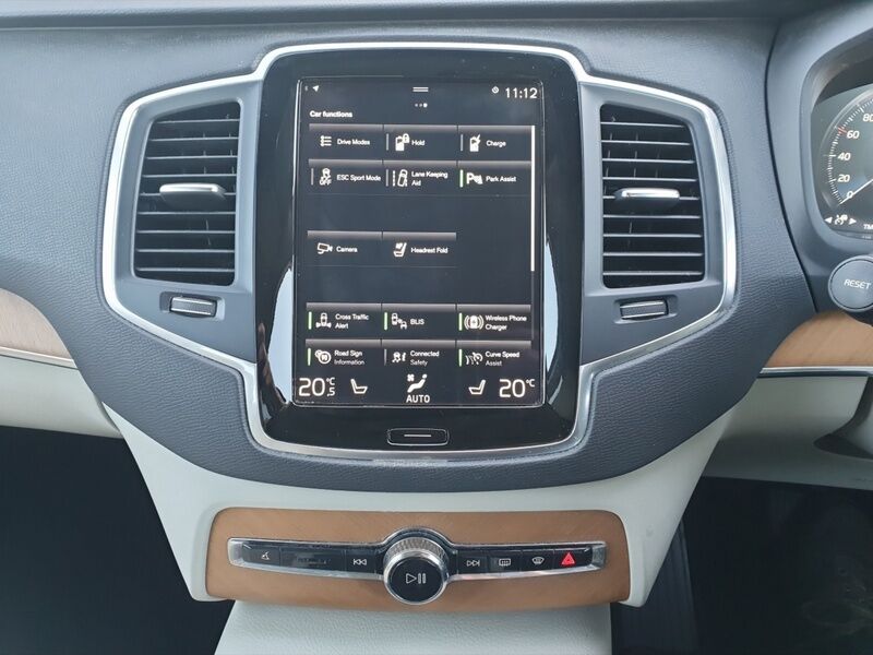 More views of Volvo XC90