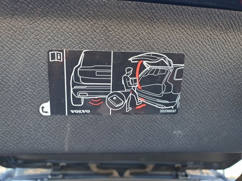 More views of Volvo XC90