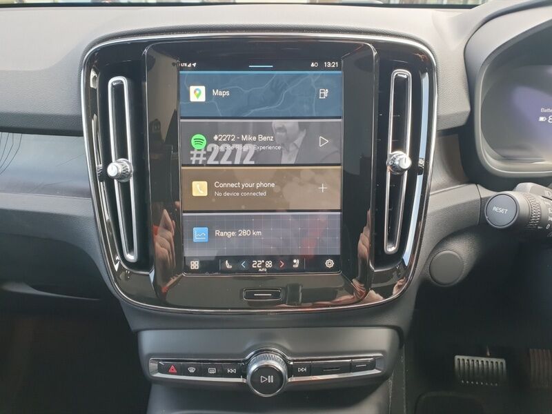 More views of Volvo EC40