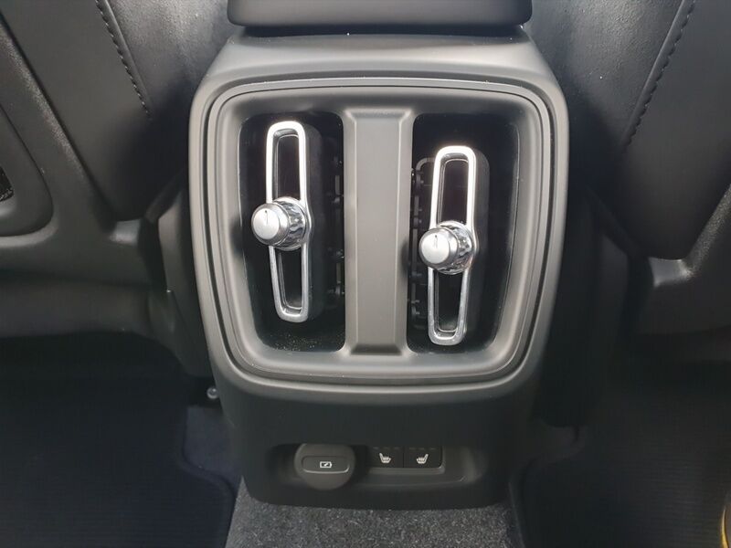 More views of Volvo EC40