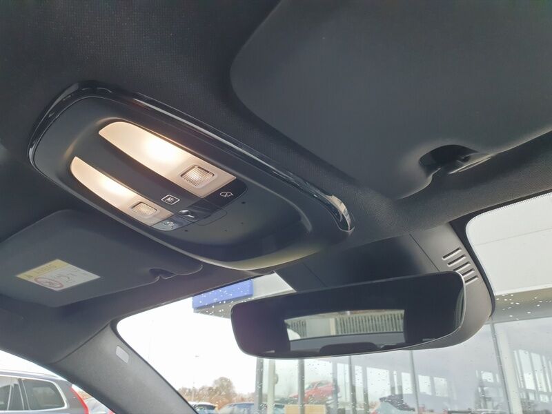 More views of Volvo EC40