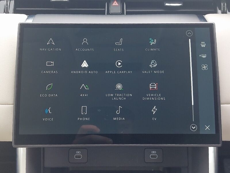 More views of Land Rover Discovery Sport