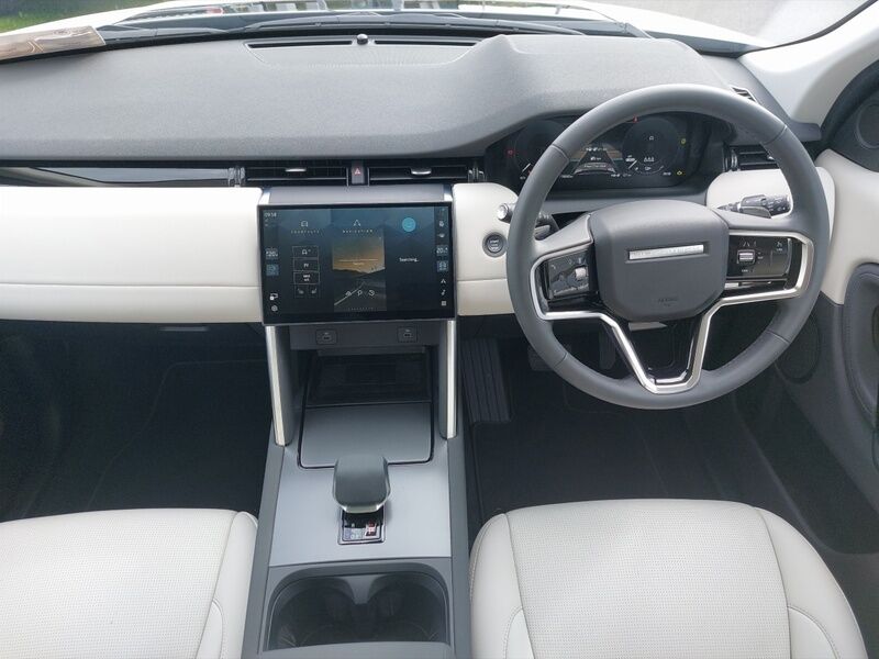 More views of Land Rover Discovery Sport