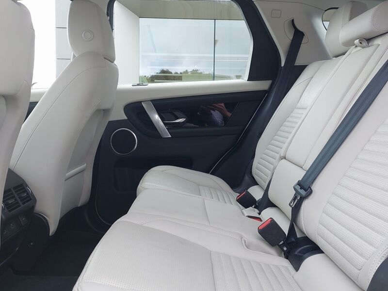 More views of Land Rover Discovery Sport