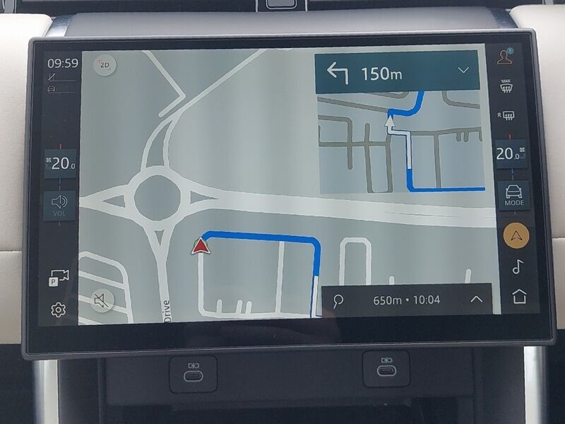 More views of Land Rover Discovery Sport