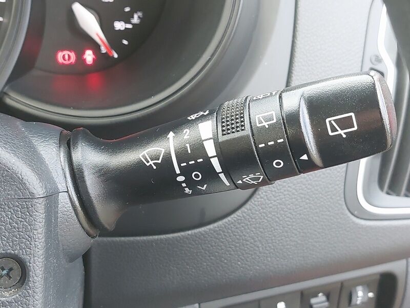 More views of Kia Rio