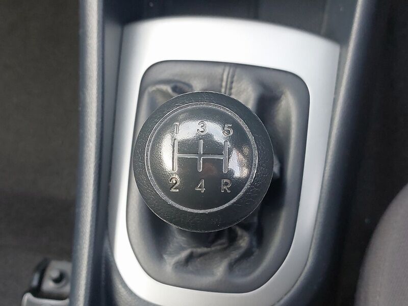 More views of Kia Rio