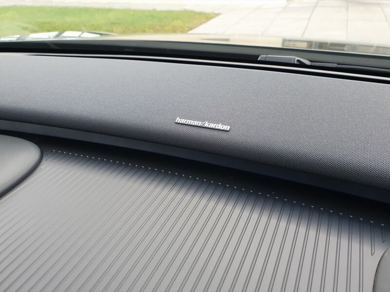 More views of Volvo EX30