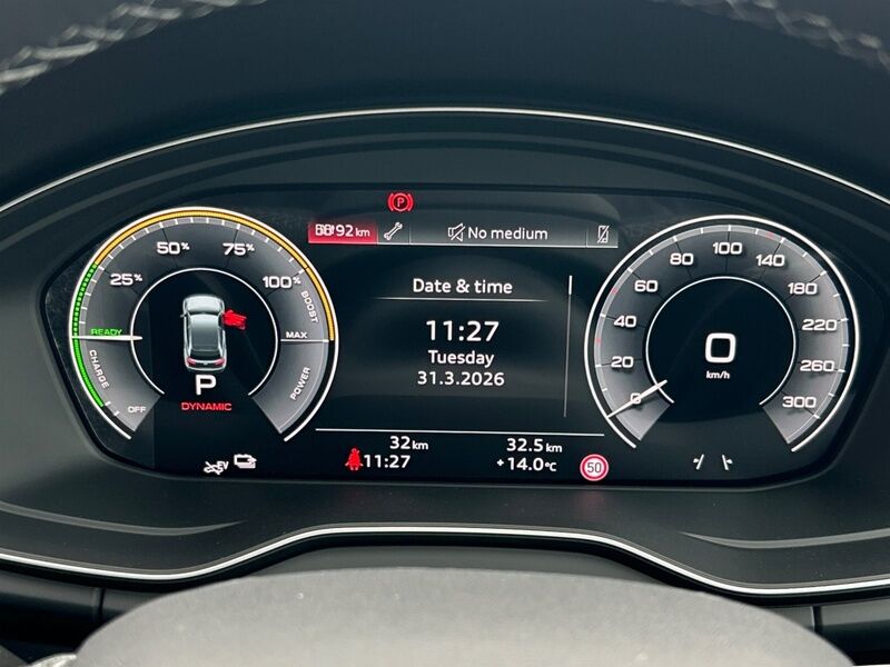 More views of Audi Q5