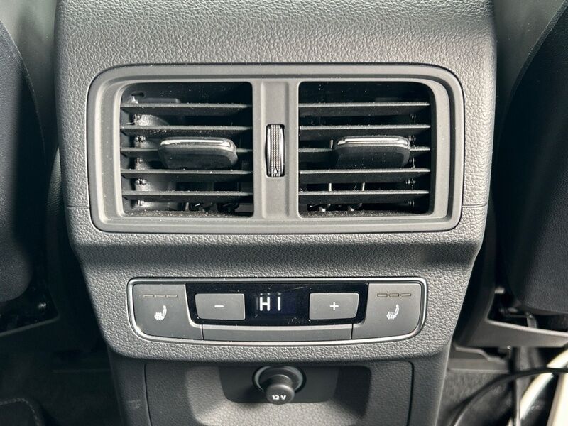 More views of Audi Q5